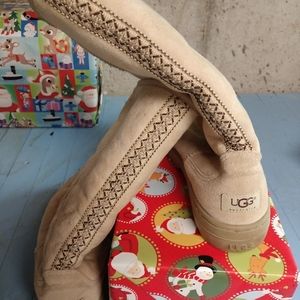 Lightly worn Ultra Tall Women's Ugg Boots size 9